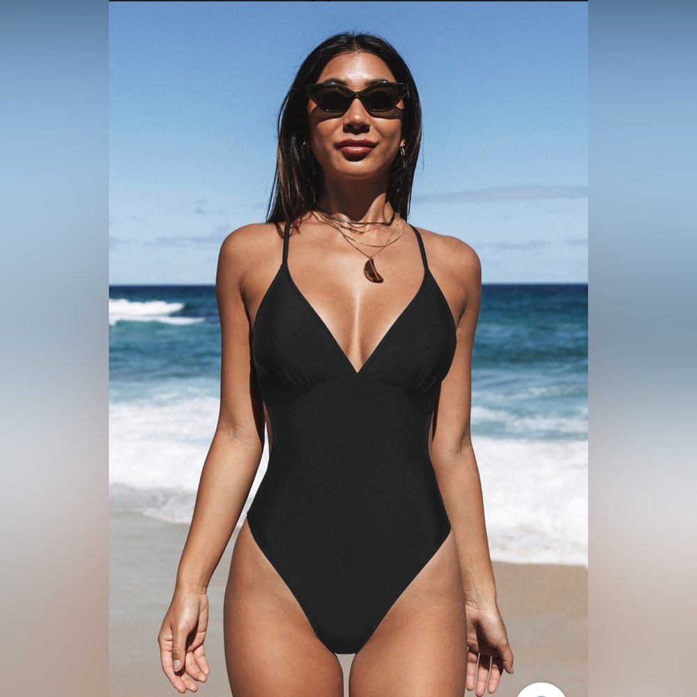 Cupshe Kasey Black Cutout Back One Piece Swimsuit